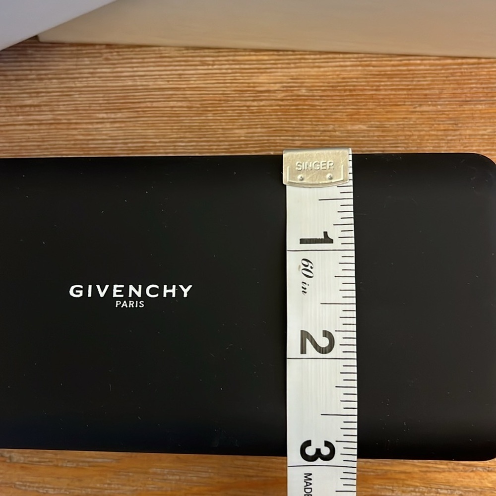 Givenchy Hardshell Sunglass Case, Cleaning Cloth,… - image 4